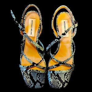 Antonio Melani | Leather Sole Black Softsage Heel | 7.5